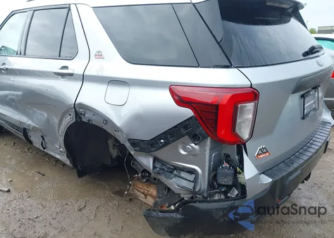 2022 Ford Explorer Timberline z USA, uszkodzony, nr VIN 1FMSK8JH8NGA73830